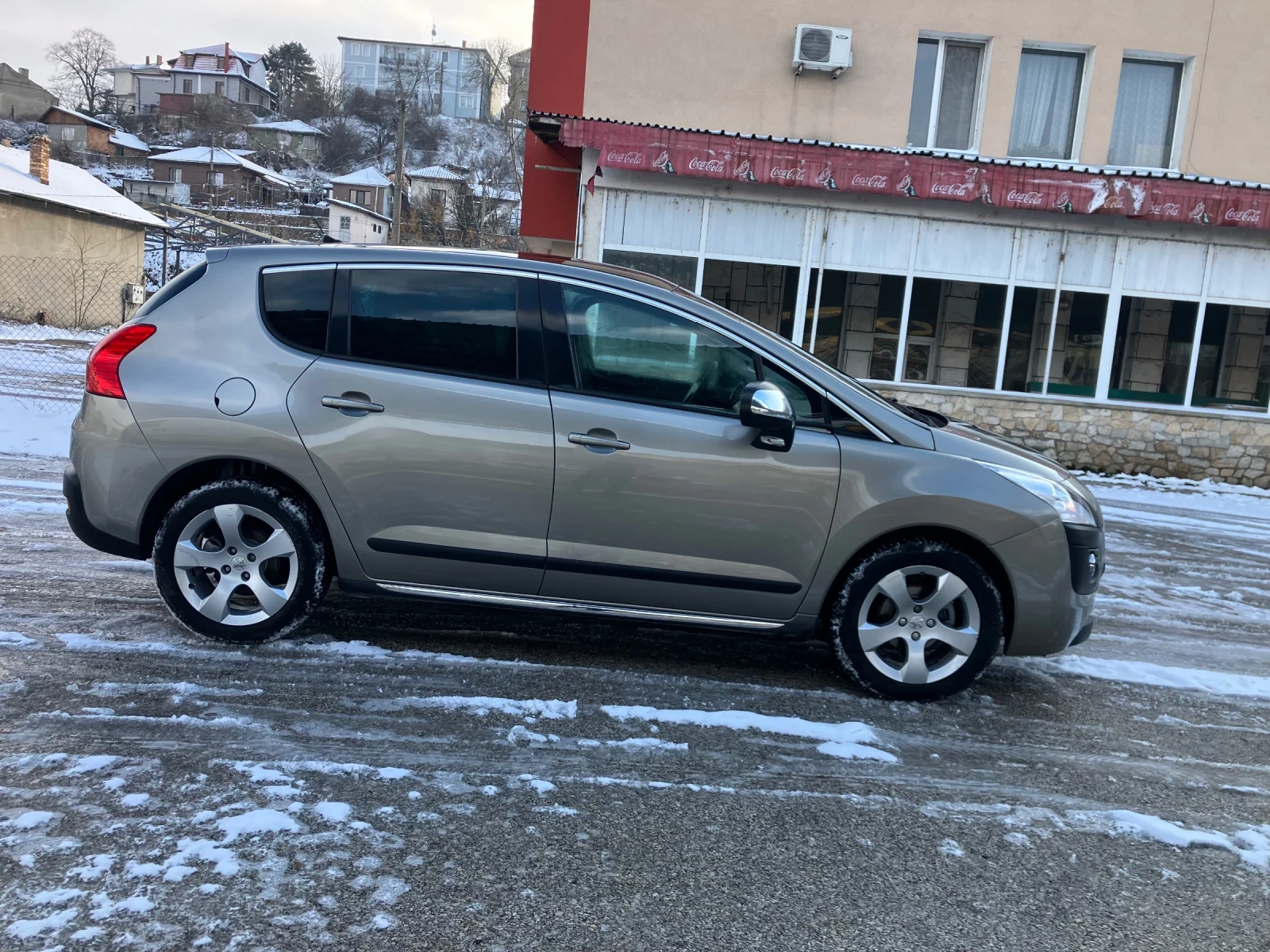 Peugeot 3008 1.6HDI* Allure* NAVI-PANORAMA - изображение 4