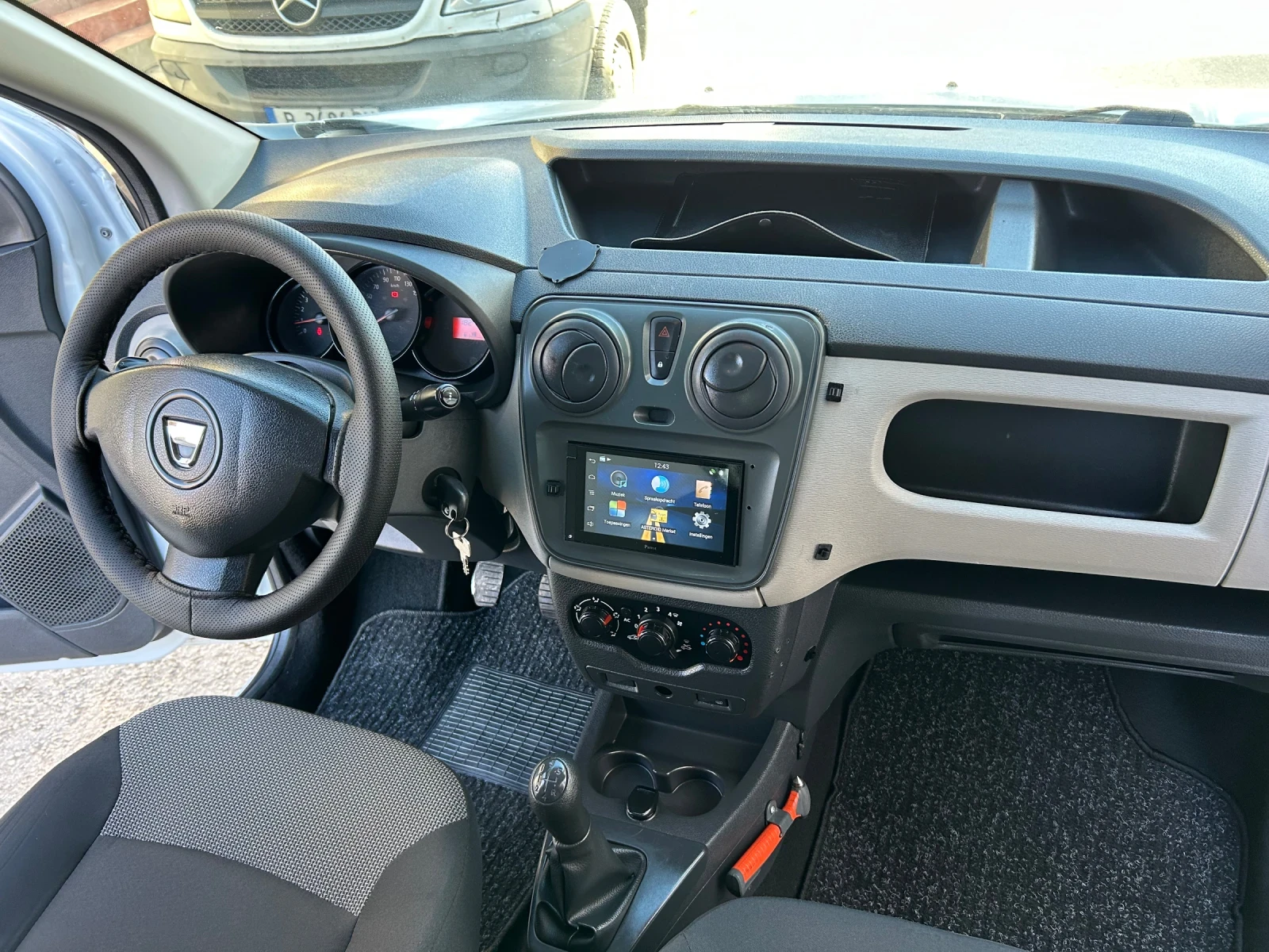 Dacia Dokker 1.5DCI НАВИ КАМЕРА - изображение 9