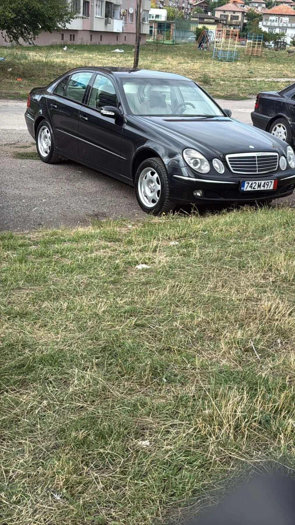 Mercedes-Benz E 200  - изображение 10