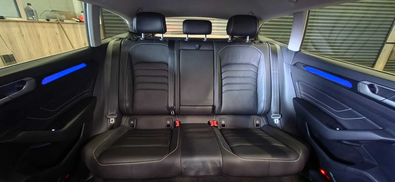 VW Arteon SHOOTING BRAKE-Elegance-4Motion-200кс-MATRIX-Кожа, снимка 9 - Автомобили и джипове - 53872177