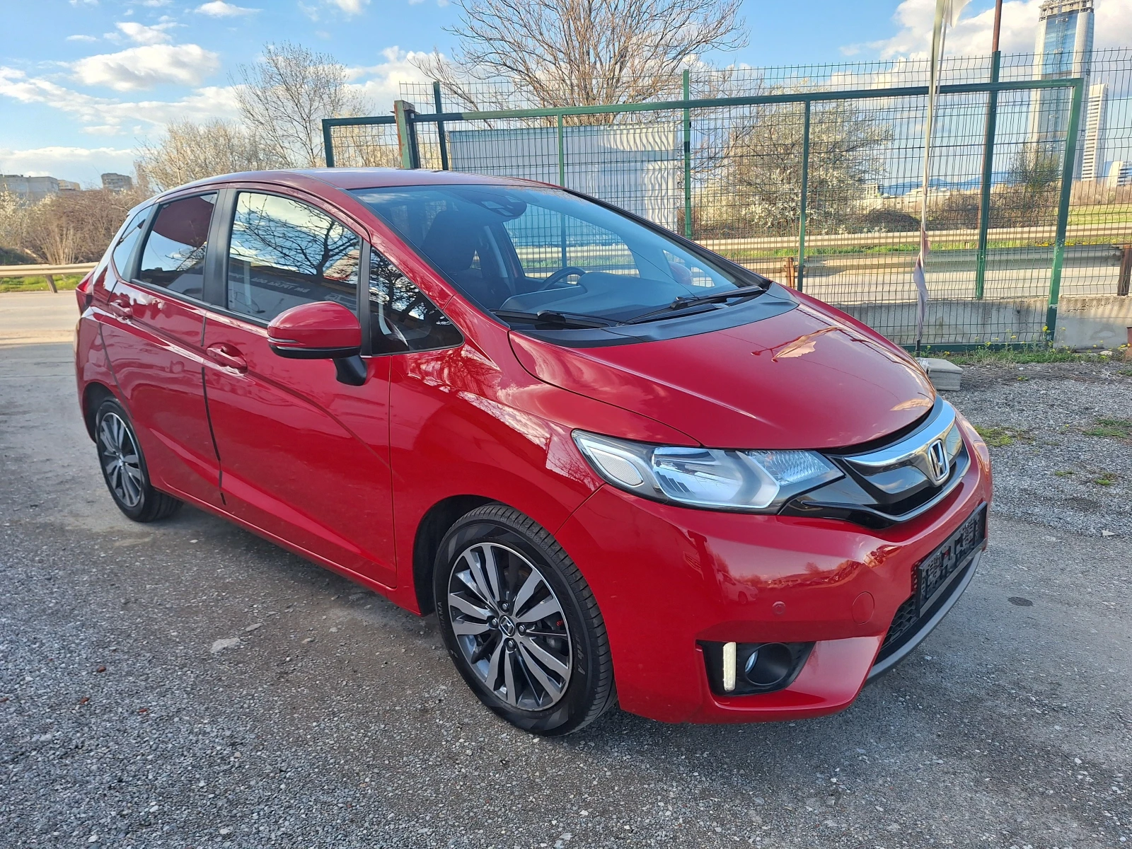Honda Jazz 1.3-ABTOMAT-BCИЧКИ ЕКСТРИ, снимка 3 - Автомобили и джипове - 54124723