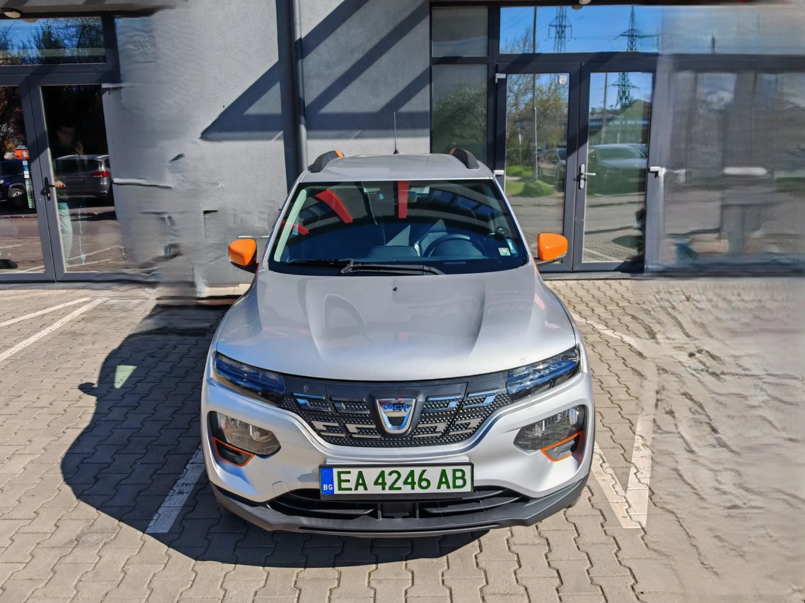 Dacia Spring, снимка 4 - Автомобили и джипове - 54200184