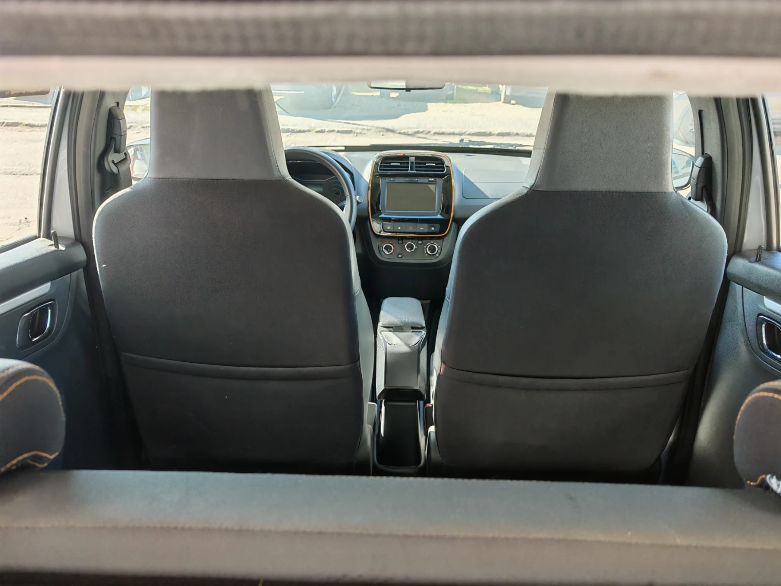 Dacia Spring, снимка 15 - Автомобили и джипове - 54200184