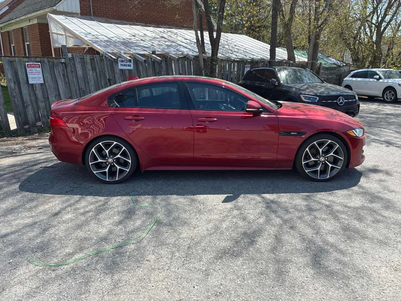 Jaguar XE  | R Sport | 4X4 3.5T | + ГУМИ С ДЖАНТИ, снимка 4 - Автомобили и джипове - 54424421