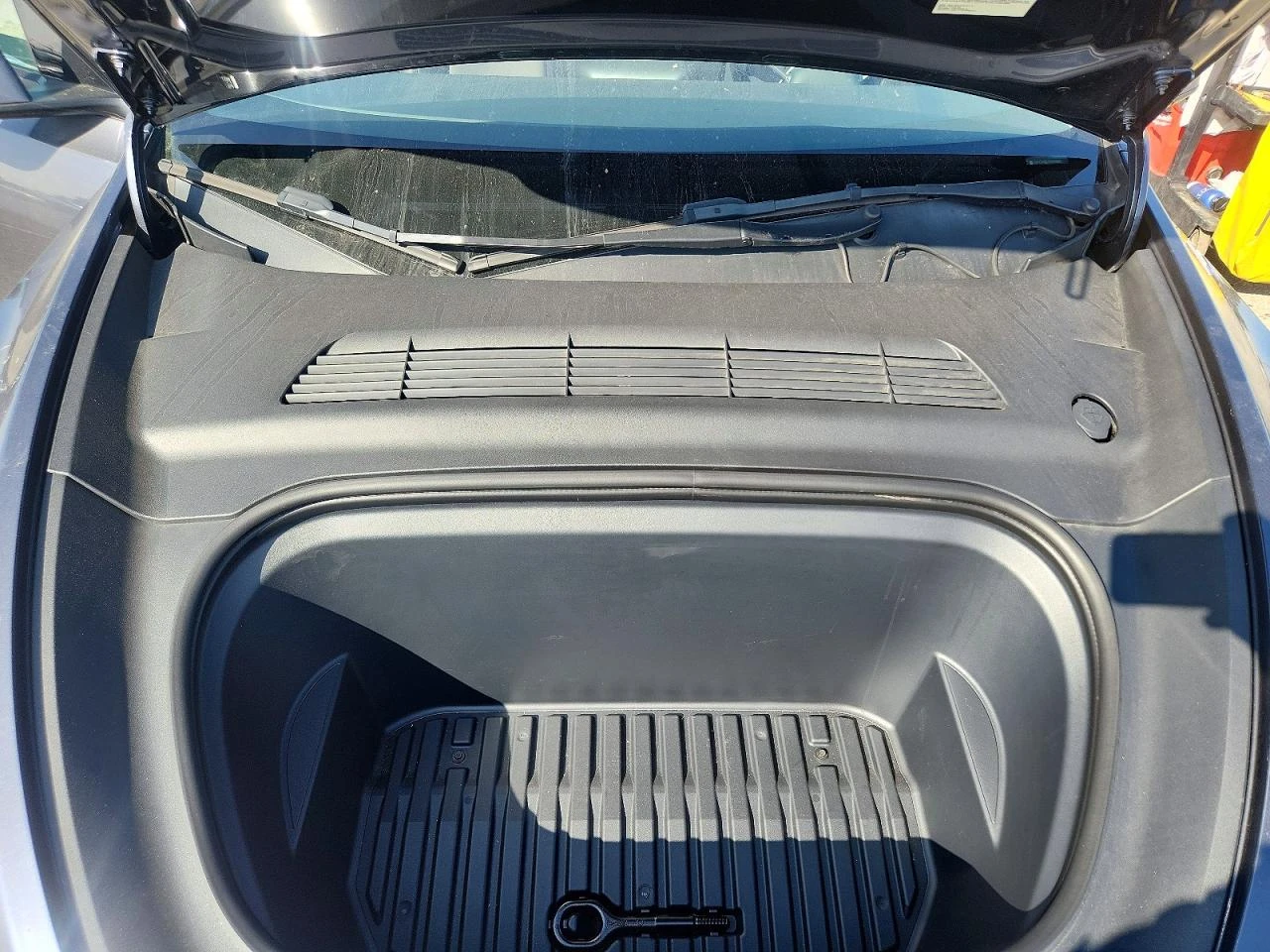 Tesla Model Y | Mobile.bg � ����������� 11