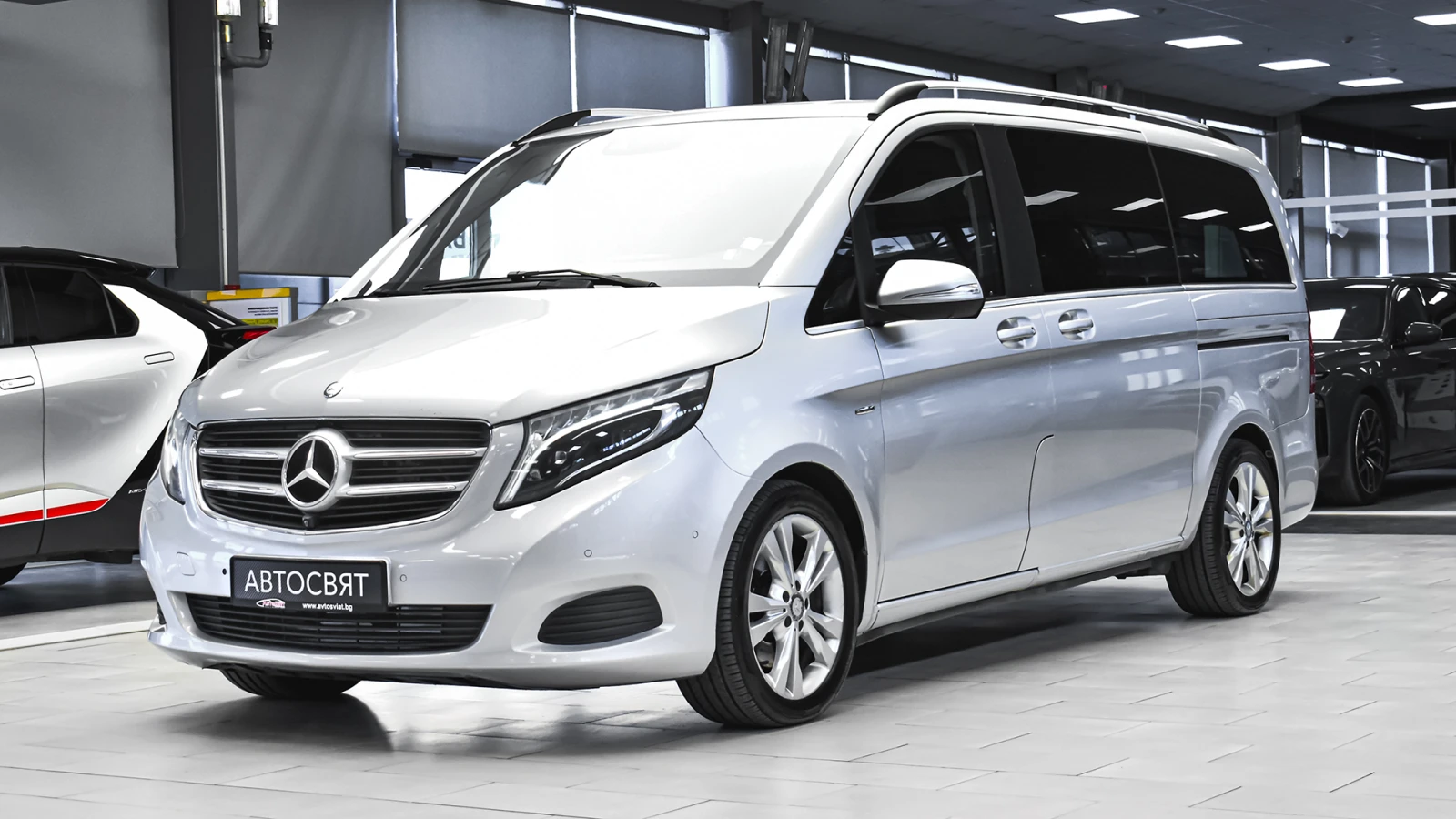 Mercedes-Benz V 300 V 250 CDI Avantgarde BlueTEC Automatic, снимка 4 - Автомобили и джипове - 55119706