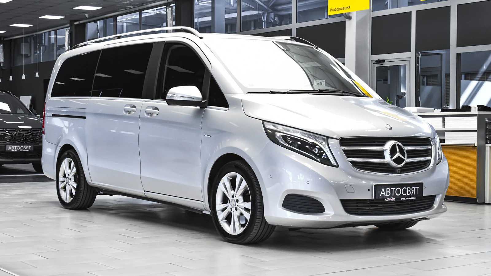 Mercedes-Benz V 300 V 250 CDI Avantgarde BlueTEC Automatic, снимка 5 - Автомобили и джипове - 55119706