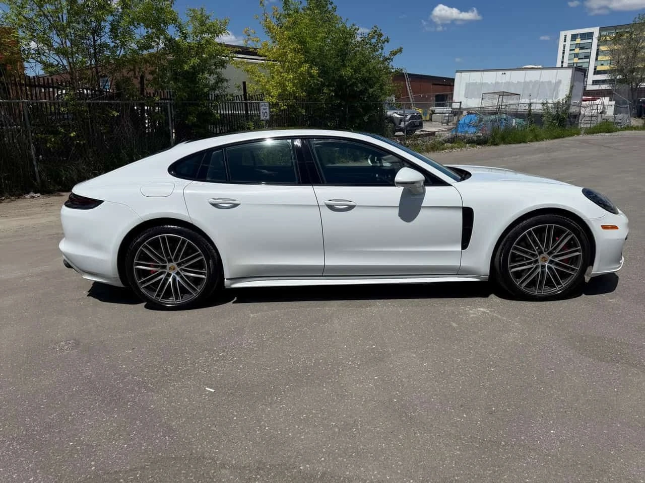 Porsche Panamera * Turbo * CARFAX * ОПЦИЯ ЗА ФИНАНСИРАНЕ, снимка 3 - Автомобили и джипове - 55161195