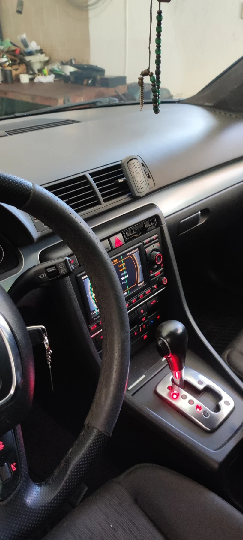 Audi A4 2.0tdi, снимка 5 - Автомобили и джипове - 55213295