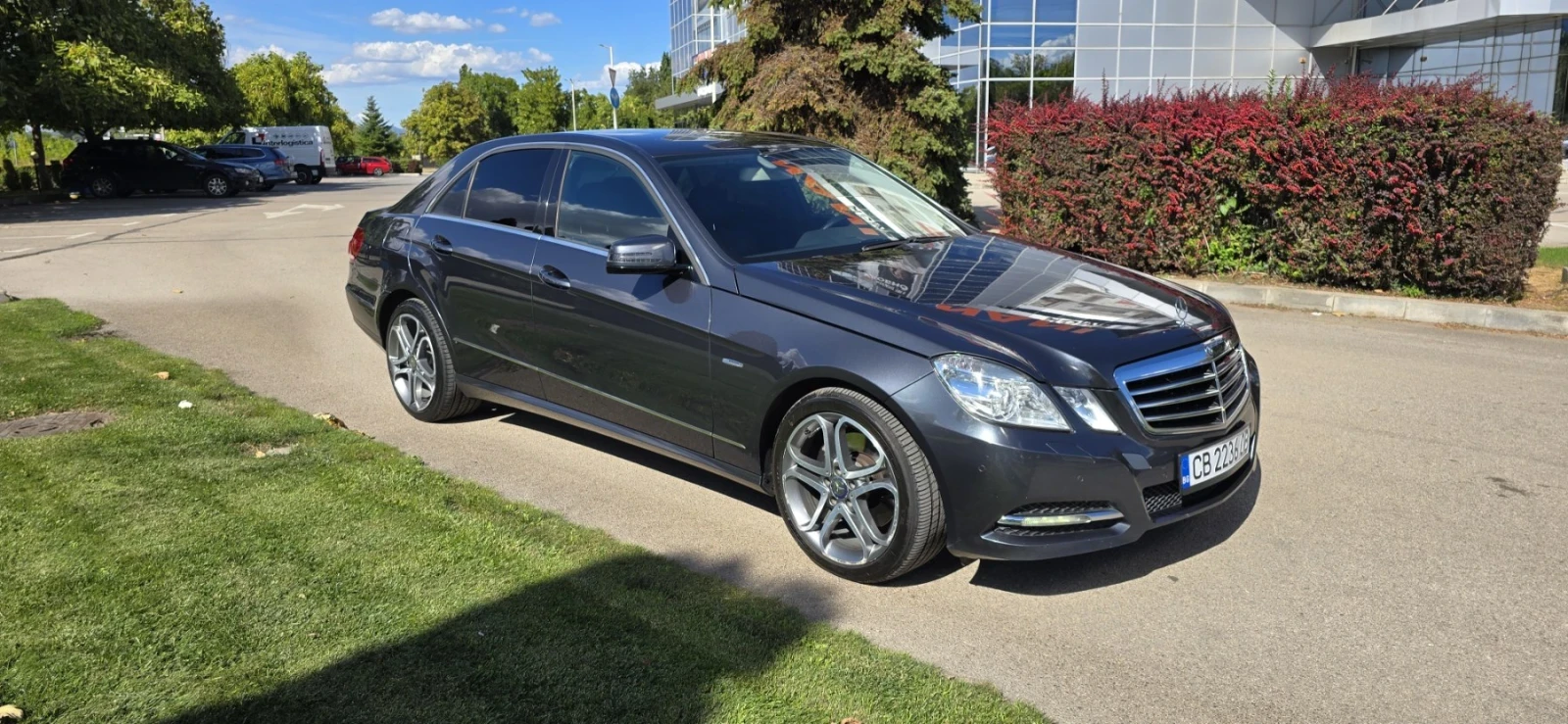 Mercedes-Benz E 350 Avantgarde / 231 к.с. / 3.0, снимка 7 - Автомобили и джипове - 55435212