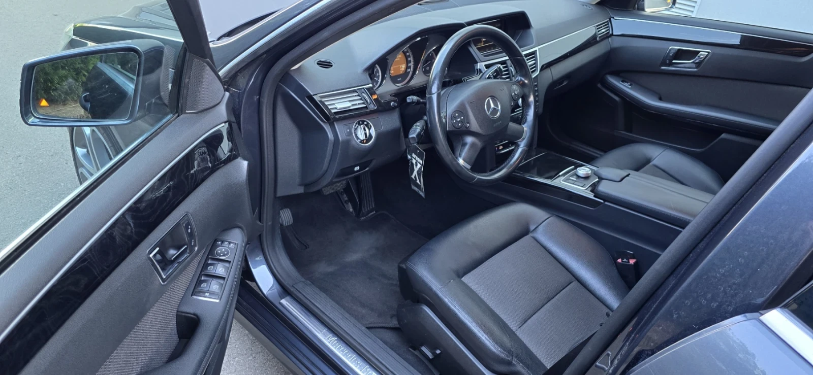 Mercedes-Benz E 350 Avantgarde / 231 к.с. / 3.0, снимка 10 - Автомобили и джипове - 55435212