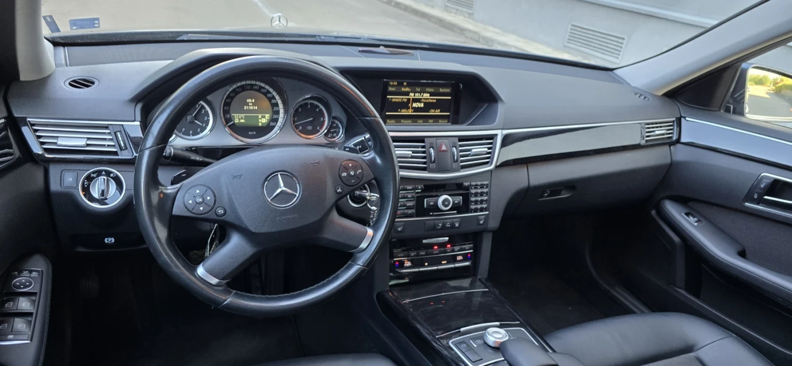Mercedes-Benz E 350 Avantgarde / 231 к.с. / 3.0, снимка 16 - Автомобили и джипове - 55435212