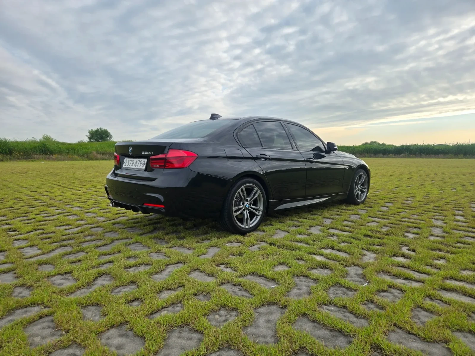 BMW 320 M SPORT LINE* Фиксирана цена* , снимка 5 - Автомобили и джипове - 55655300