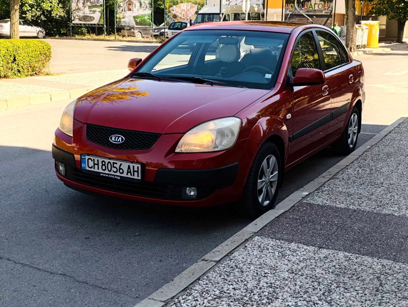 Kia Rio 1.4, снимка 2 - Автомобили и джипове - 55693483