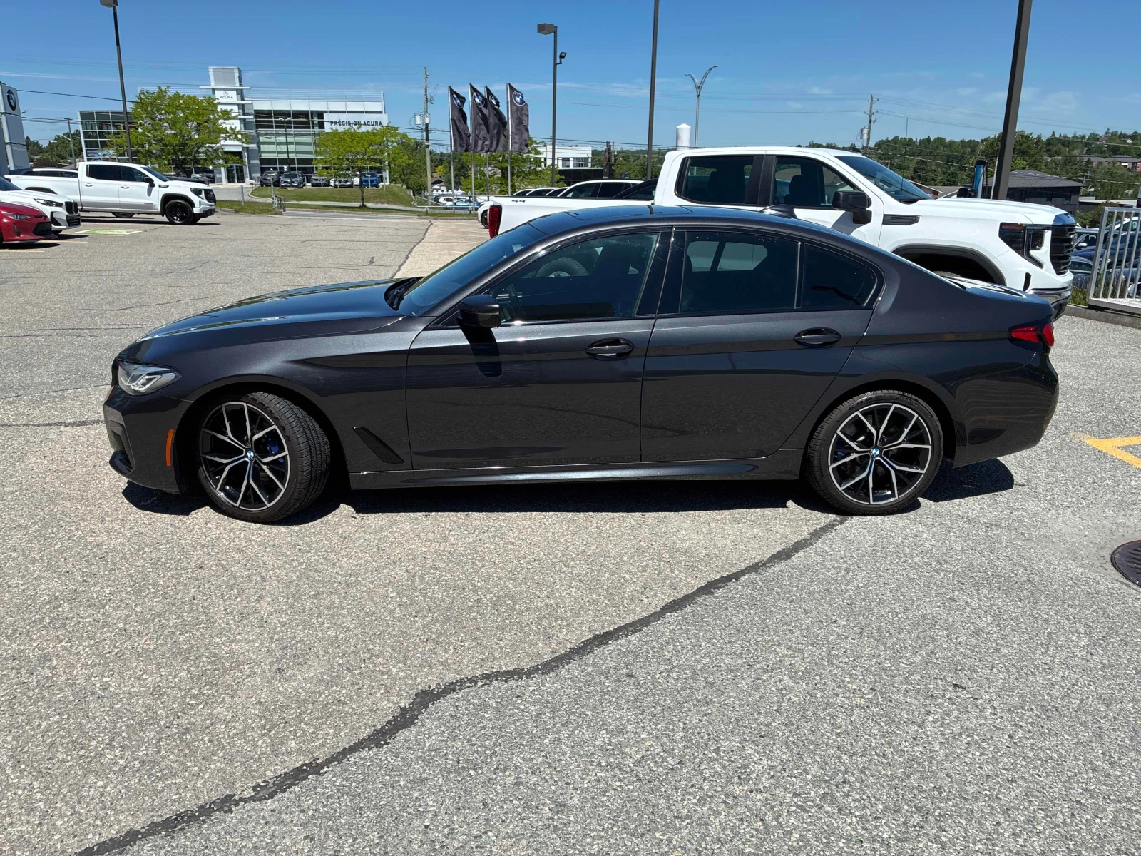 BMW 530 * 530i xDrive * CARFAX * ОПЦИЯ ЗА ФИНАНСИРАНЕ , снимка 13 - Автомобили и джипове - 55850090
