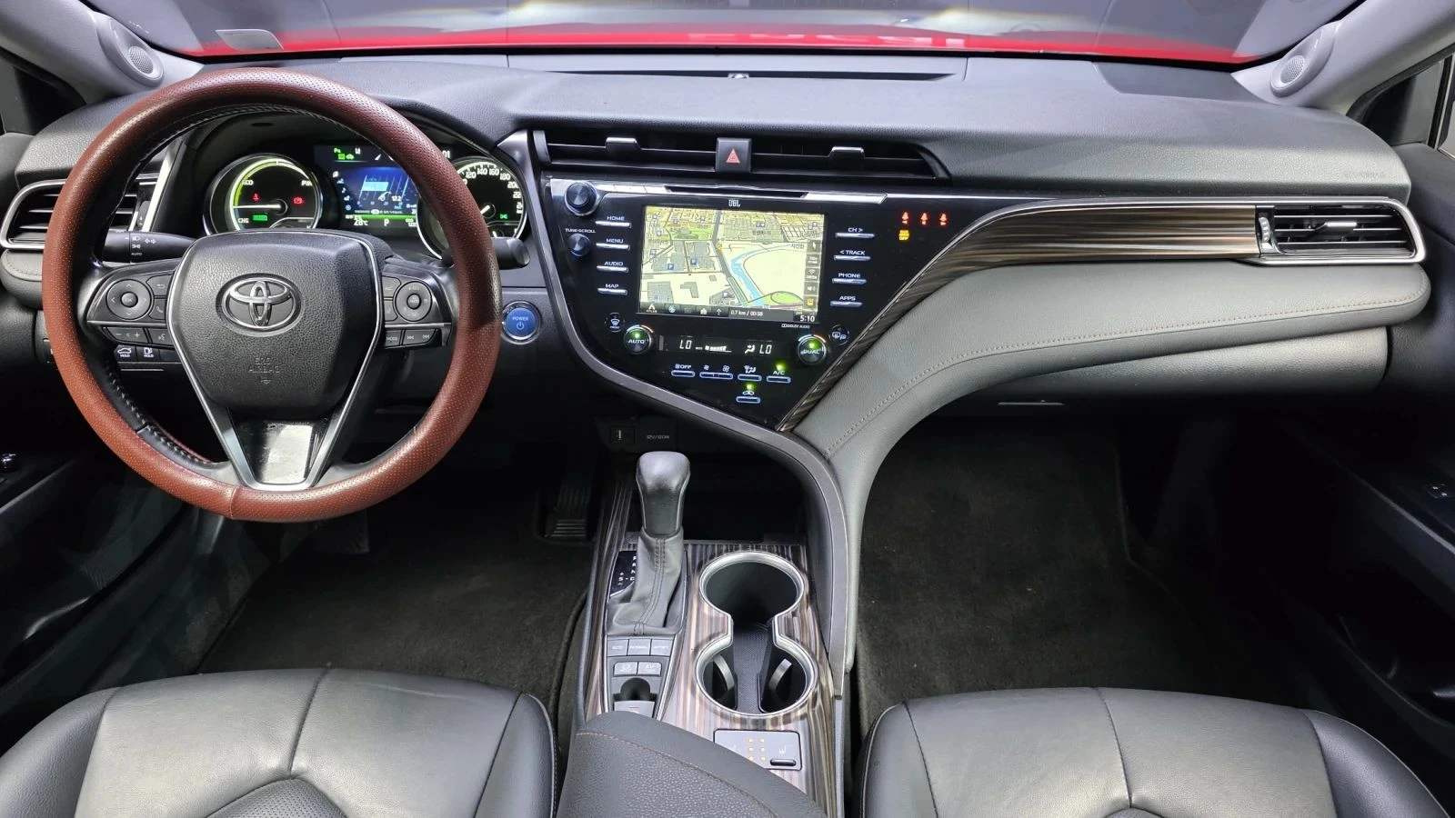 Toyota Camry, снимка 7 - Автомобили и джипове - 56689657