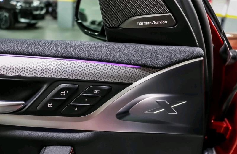 BMW X4 M40iHeadUP/Distr/360/Harman/Panorama/Memory/Keyles, снимка 7 - Автомобили и джипове - 53126385