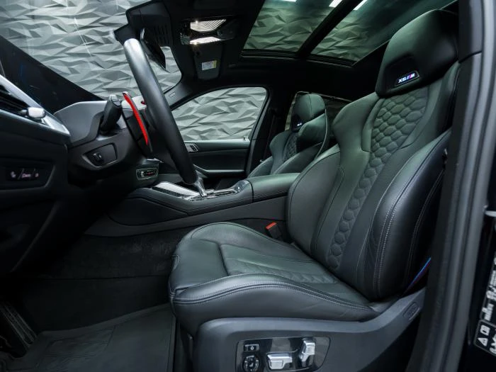 BMW X6 XDRIVE* M COMPETITION* 360* H&K* Обдухв* , снимка 7 - Автомобили и джипове - 54553485