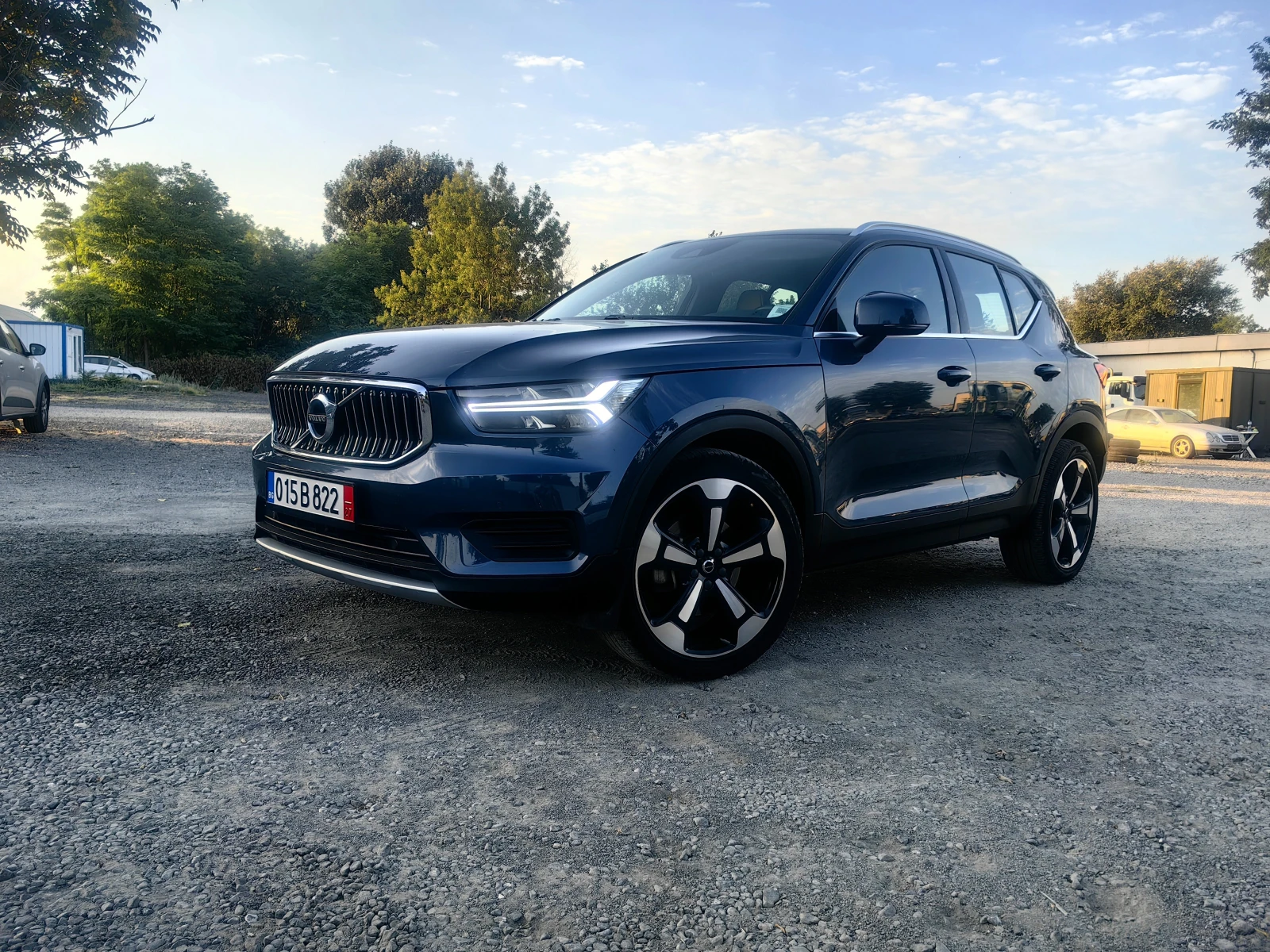 Volvo XC40 2.0 inscription, снимка 1