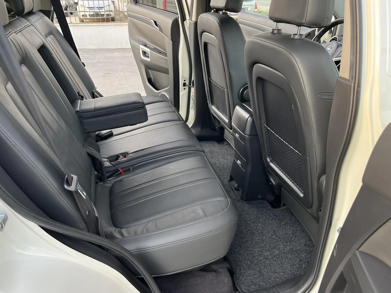 Opel Antara 2.0VCDI 150кс 4Х4 АВТОПИЛОТ АВТОМАТ ВНОС ИТАЛИЯ - изображение 10