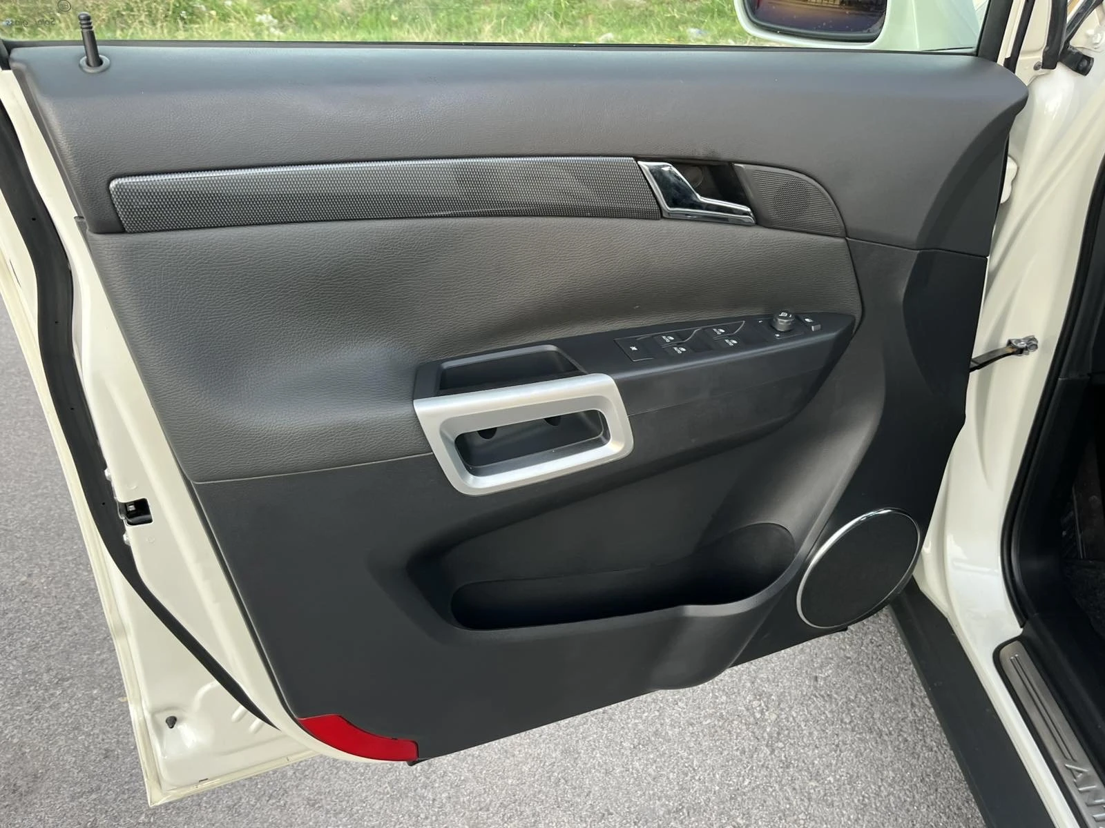 Opel Antara 2.0VCDI 150кс 4Х4 АВТОПИЛОТ АВТОМАТ ВНОС ИТАЛИЯ - изображение 7