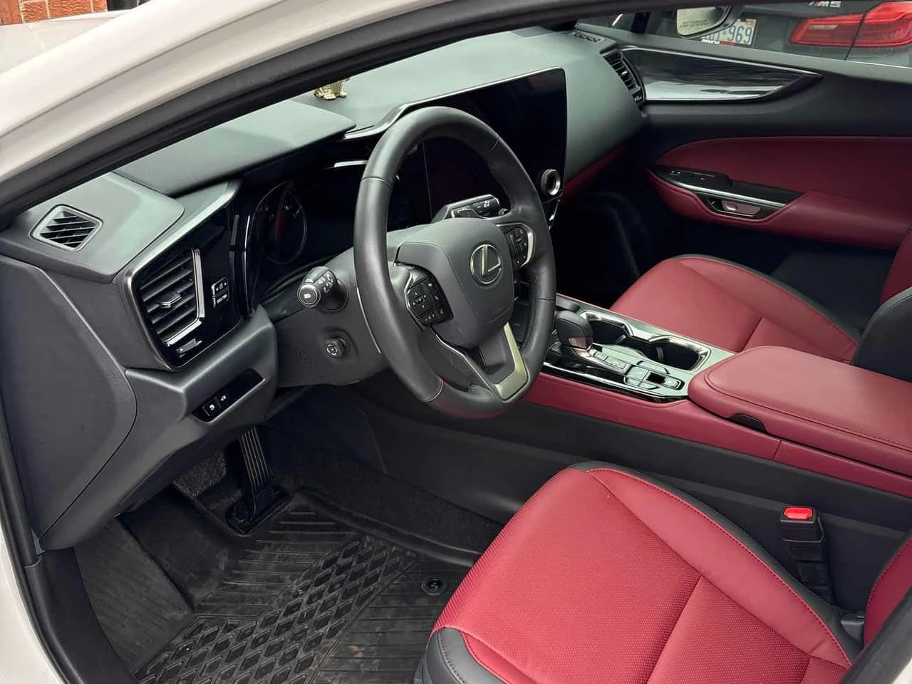 Lexus NX 350h | DISTRONIC | ОБДУХВАНЕ | ПАНОРАМА | , снимка 5 - Автомобили и джипове - 54562745