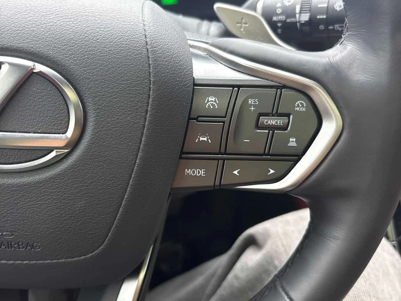 Lexus NX 350h | DISTRONIC | ОБДУХВАНЕ | ПАНОРАМА | , снимка 15 - Автомобили и джипове - 54562745