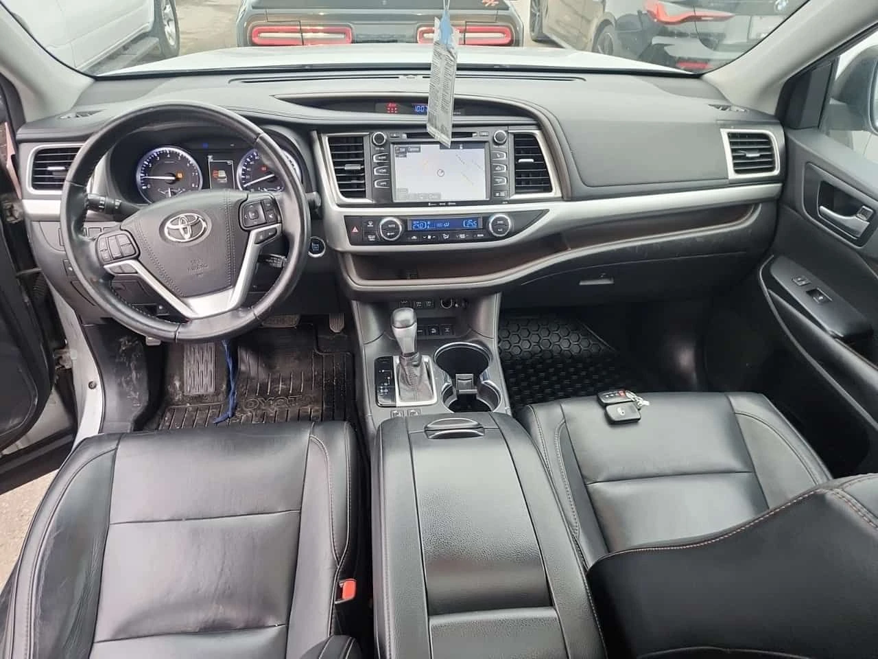 Toyota Highlander XLE| ПОДГРЕВ| ШИБИДАХ| 2 КЛЮЧА| CARFAX| АВТОКРЕДИТ, снимка 9 - Автомобили и джипове - 54567607