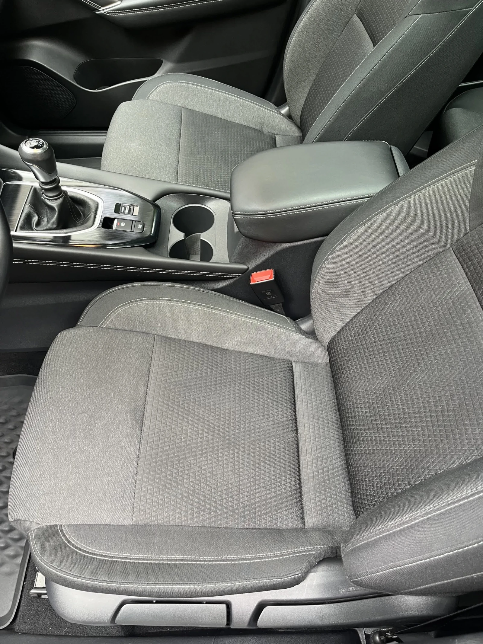 Nissan Qashqai J12, снимка 9 - Автомобили и джипове - 54620517