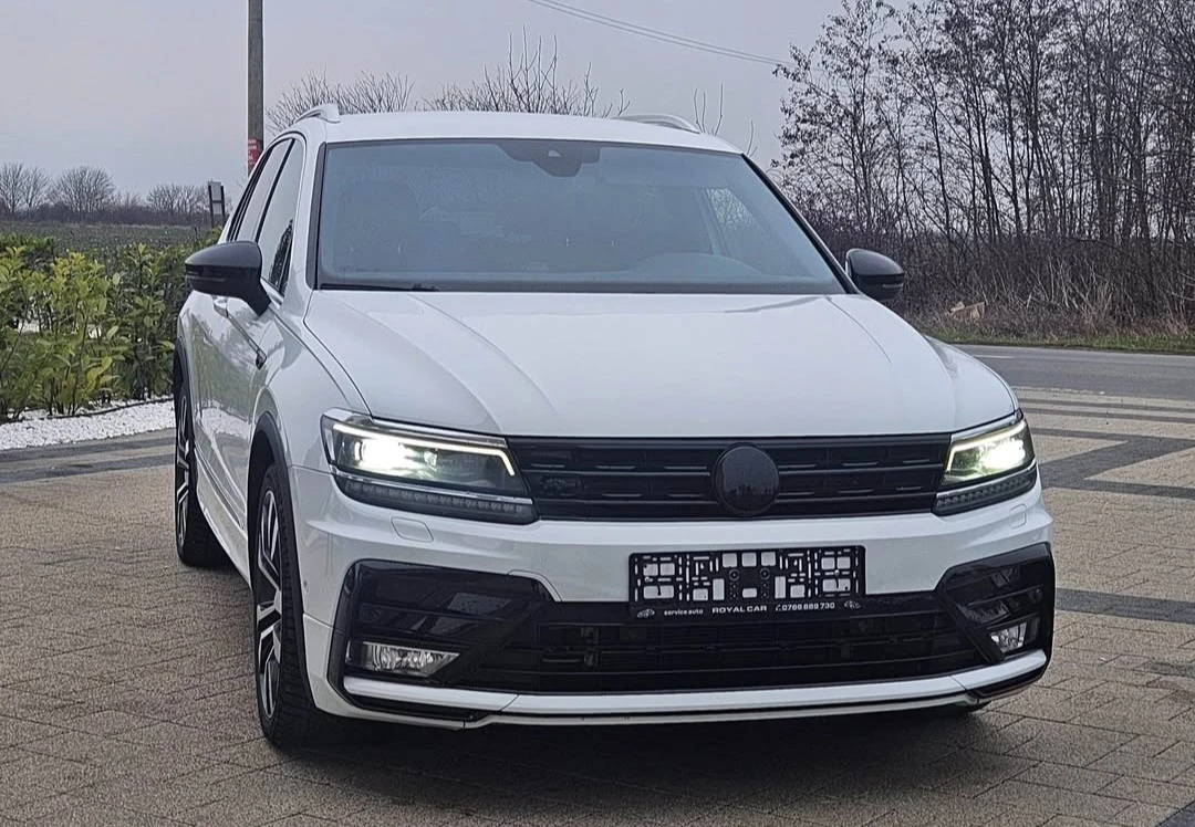 VW Tiguan 2.0TDI 4 Motion R line , снимка 6 - Автомобили и джипове - 54655329