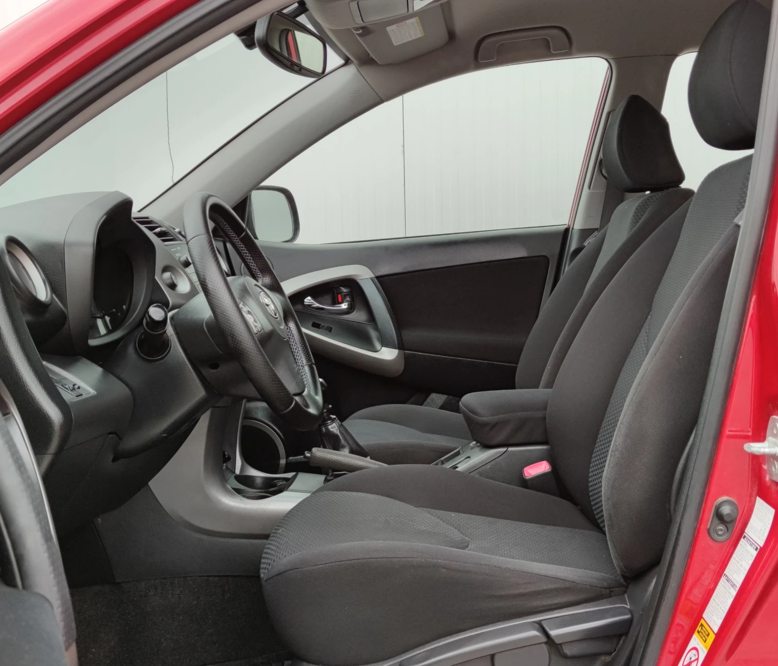 Toyota Rav4 2.2D4d* 136к.с* 4х4* , снимка 17 - Автомобили и джипове - 55334988