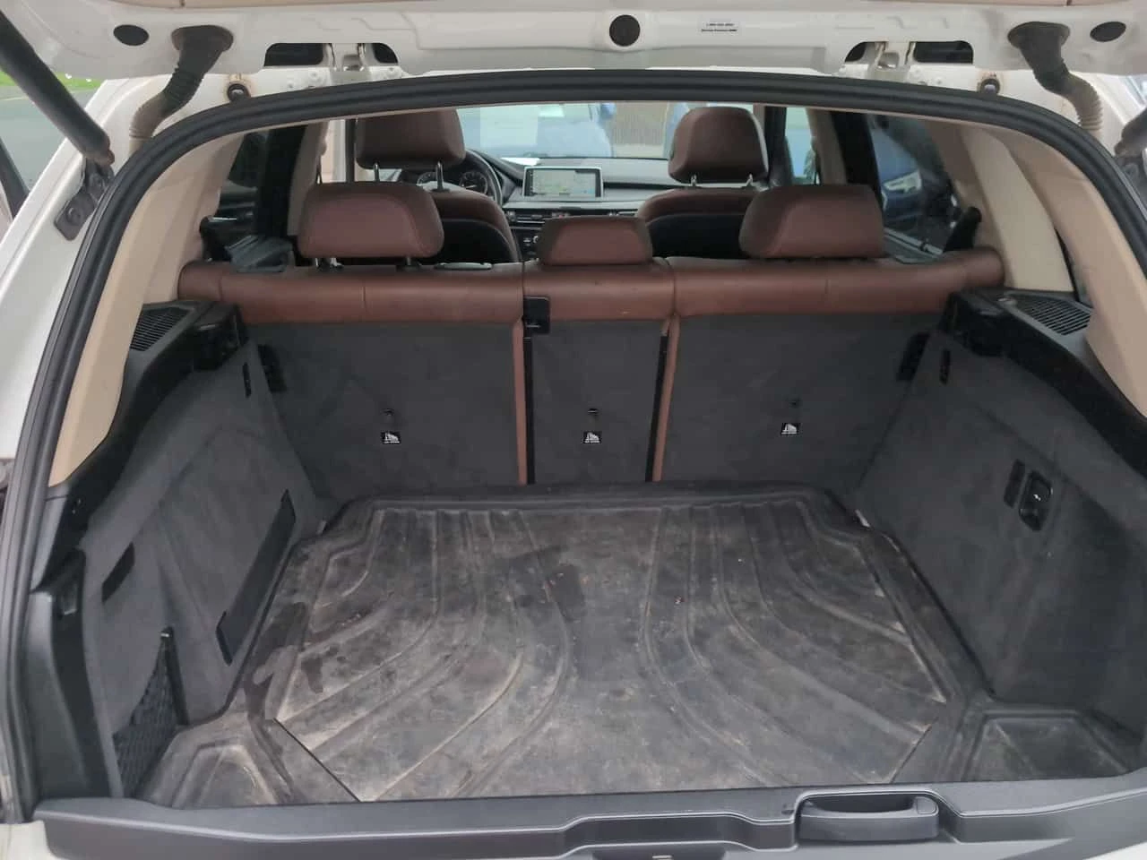 BMW X5 * xDrive35d * HARMAN/KARDON* ДИГИТАЛНО ТАБЛО* , снимка 11 - Автомобили и джипове - 55469231