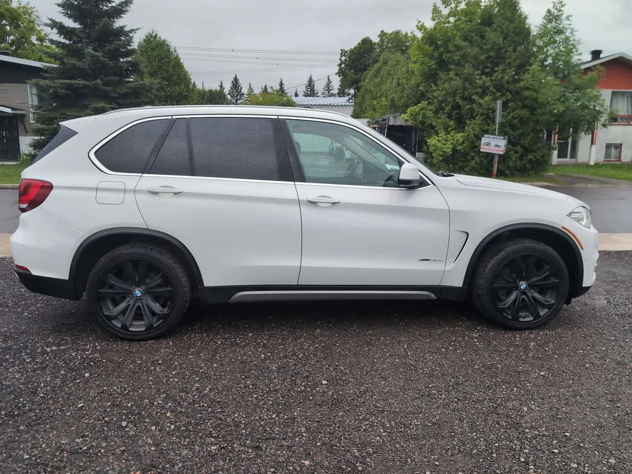 BMW X5 * xDrive35d * HARMAN/KARDON* ДИГИТАЛНО ТАБЛО* , снимка 3 - Автомобили и джипове - 55469231