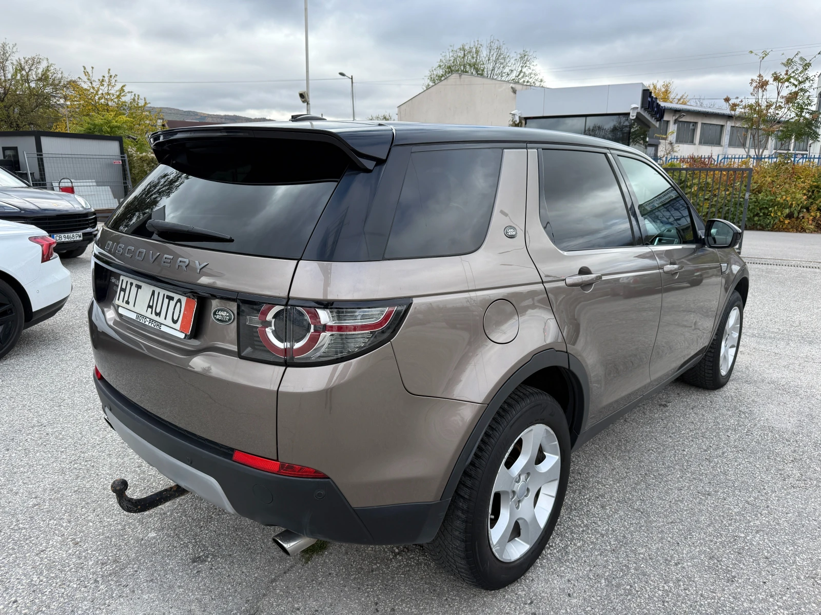 Land Rover Discovery Sport 2.0D 4х4 180кс, снимка 5 - Автомобили и джипове - 56705375