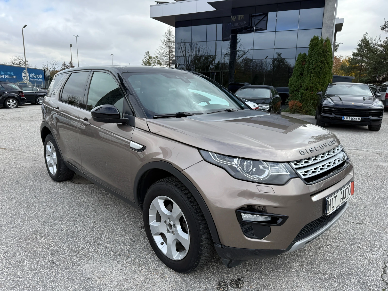 Land Rover Discovery Sport 2.0D 4х4 180кс, снимка 3 - Автомобили и джипове - 56705375