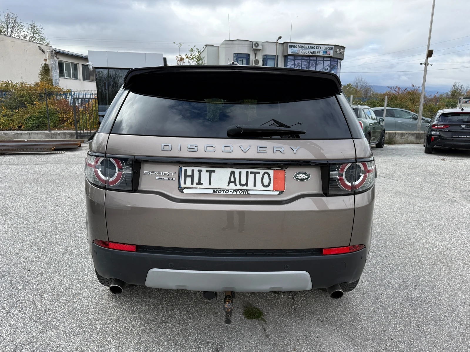 Land Rover Discovery Sport 2.0D 4х4 180кс, снимка 6 - Автомобили и джипове - 56705375