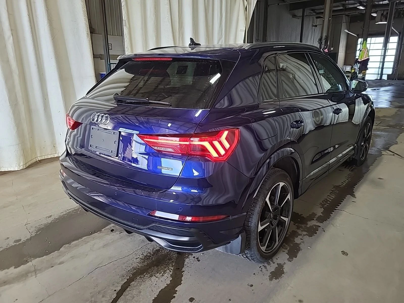 Audi Q3, снимка 3 - Автомобили и джипове - 56730426