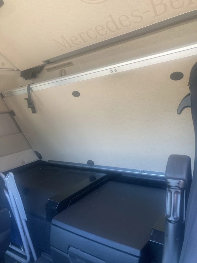 Mercedes-Benz Actros F, снимка 13 - Камиони - 52436291