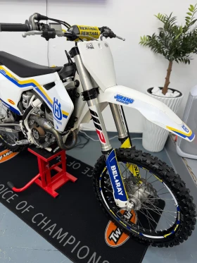 Husqvarna FC 250 /Fmf 4.1 titanium /2 режима /Тракшън /Лънч , снимка 3