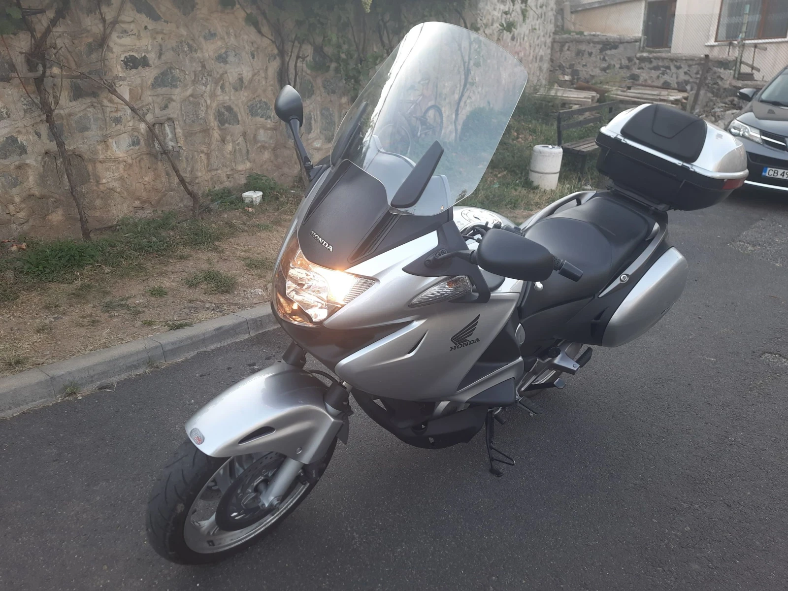 Honda Deauville 700  I - изображение 3