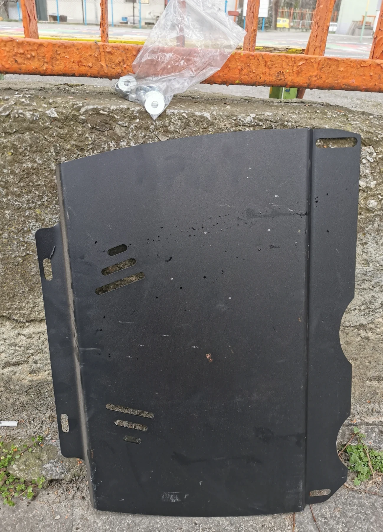 !      A4, B7 B6 | Mobile.bg   1