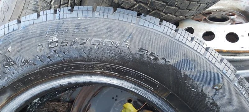 Гуми Зимни 205/70R15, снимка 6 - Гуми и джанти - 31151683