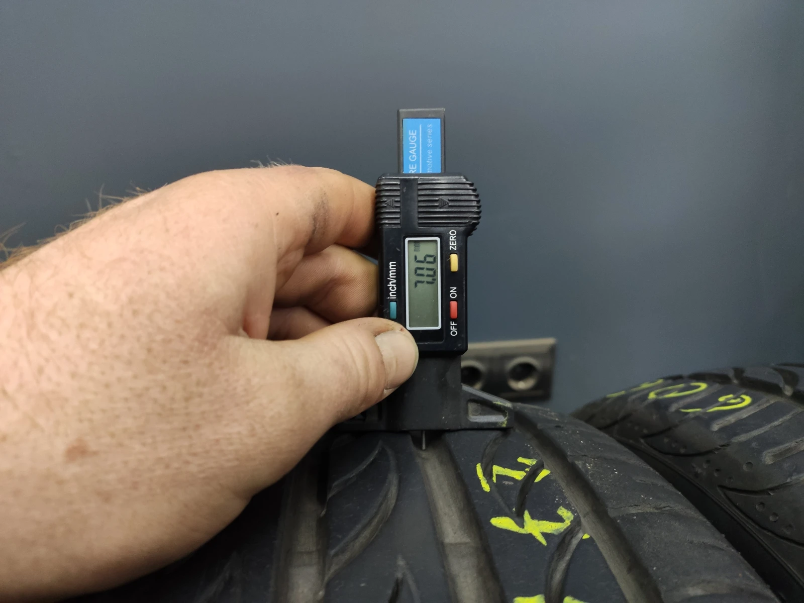  205/40R17 | Mobile.bg   7