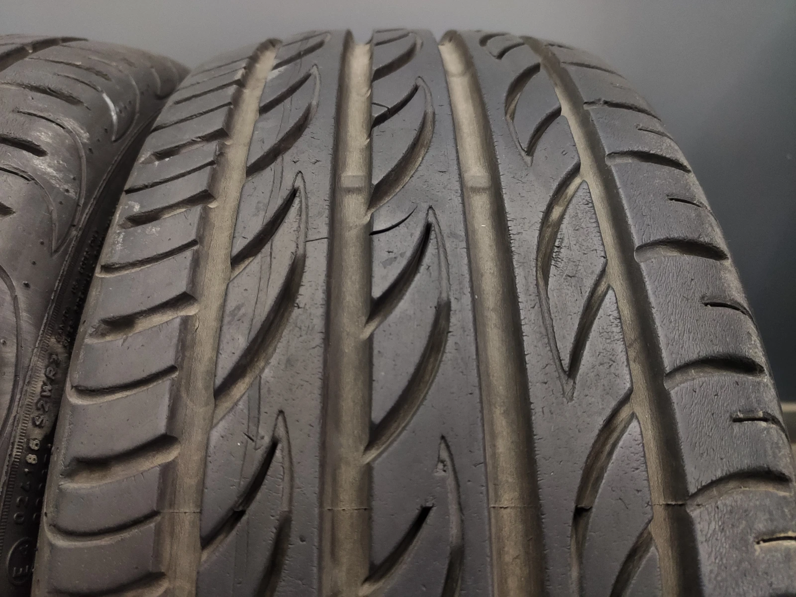  205/40R17 | Mobile.bg   4