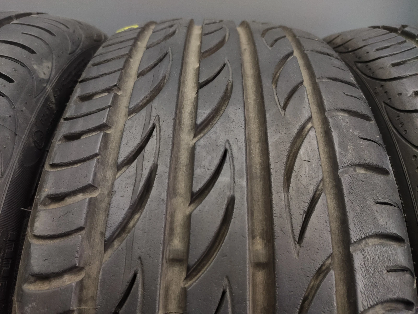  205/40R17 | Mobile.bg   3