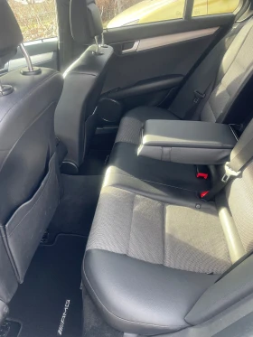 Mercedes-Benz C 200 CGI, снимка 6