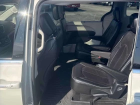 Chrysler Pacifica * Limited * PANO* ПОДГРЕВ* KEYLESS* , снимка 12