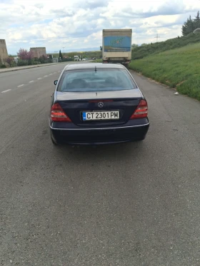Mercedes-Benz C 320, снимка 3