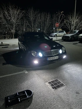 Mercedes-Benz E 320, снимка 7