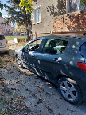 Peugeot 308 1.6 E-HDI 115 к.с, снимка 2